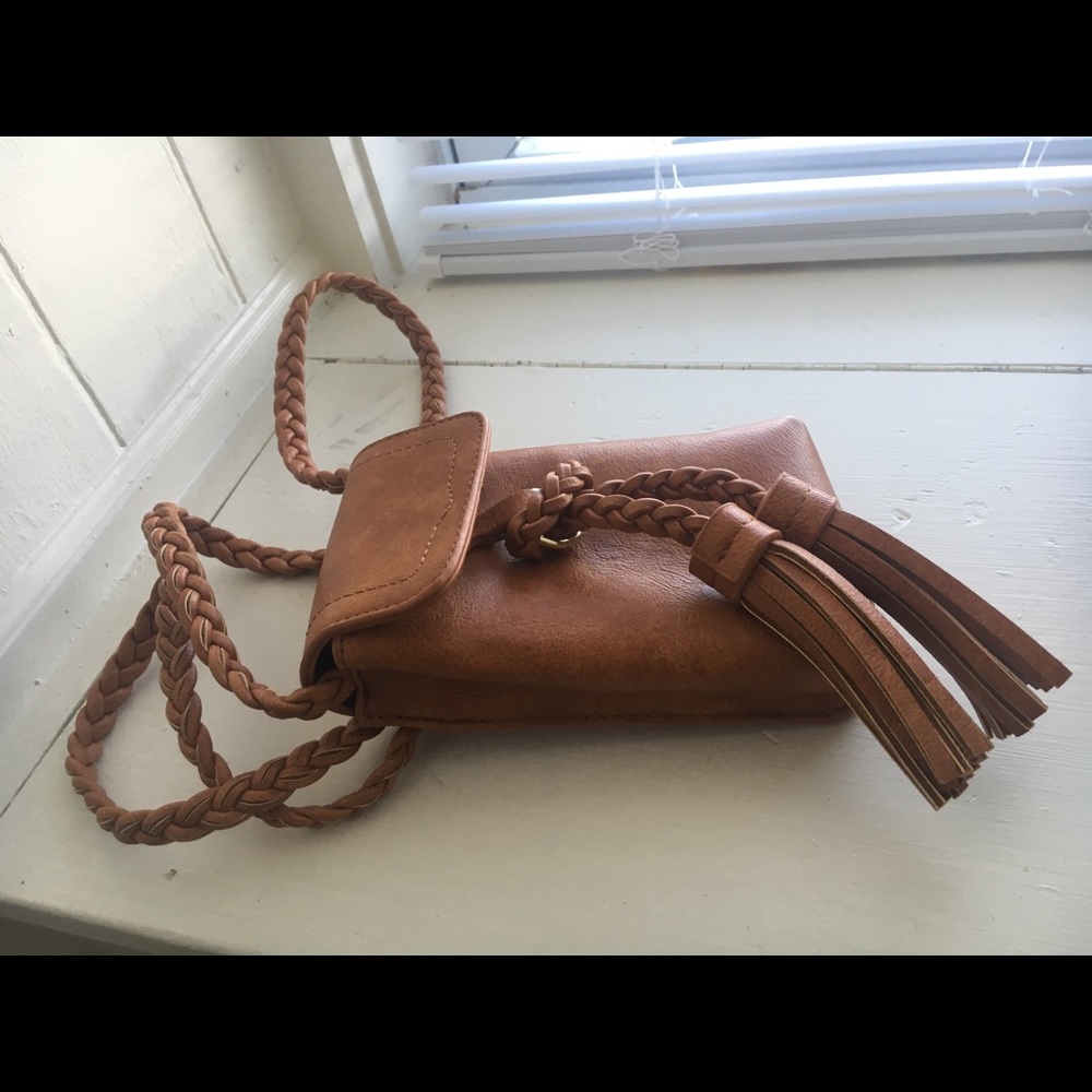 Compact purse